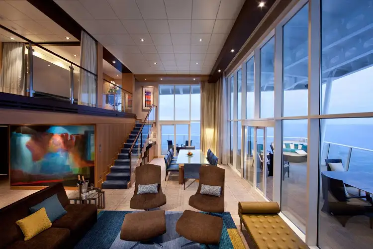 A1 Suite AquaTheater spaziosa con ampio balcone - due camere da let
